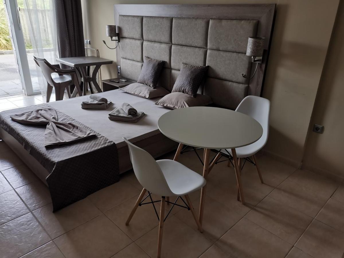 Miraggio Holiday Apartments Pomorie Extérieur photo